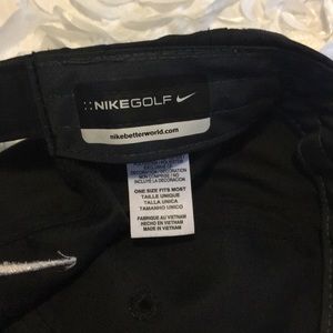 Nike Accessories - Black Nike Golf Hat Nike Accessories - Black Nike Golf Hat